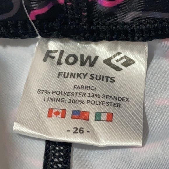 Flow Black Gear Competitive Swim Suit youth Sz 26 - Picture 2 of 7